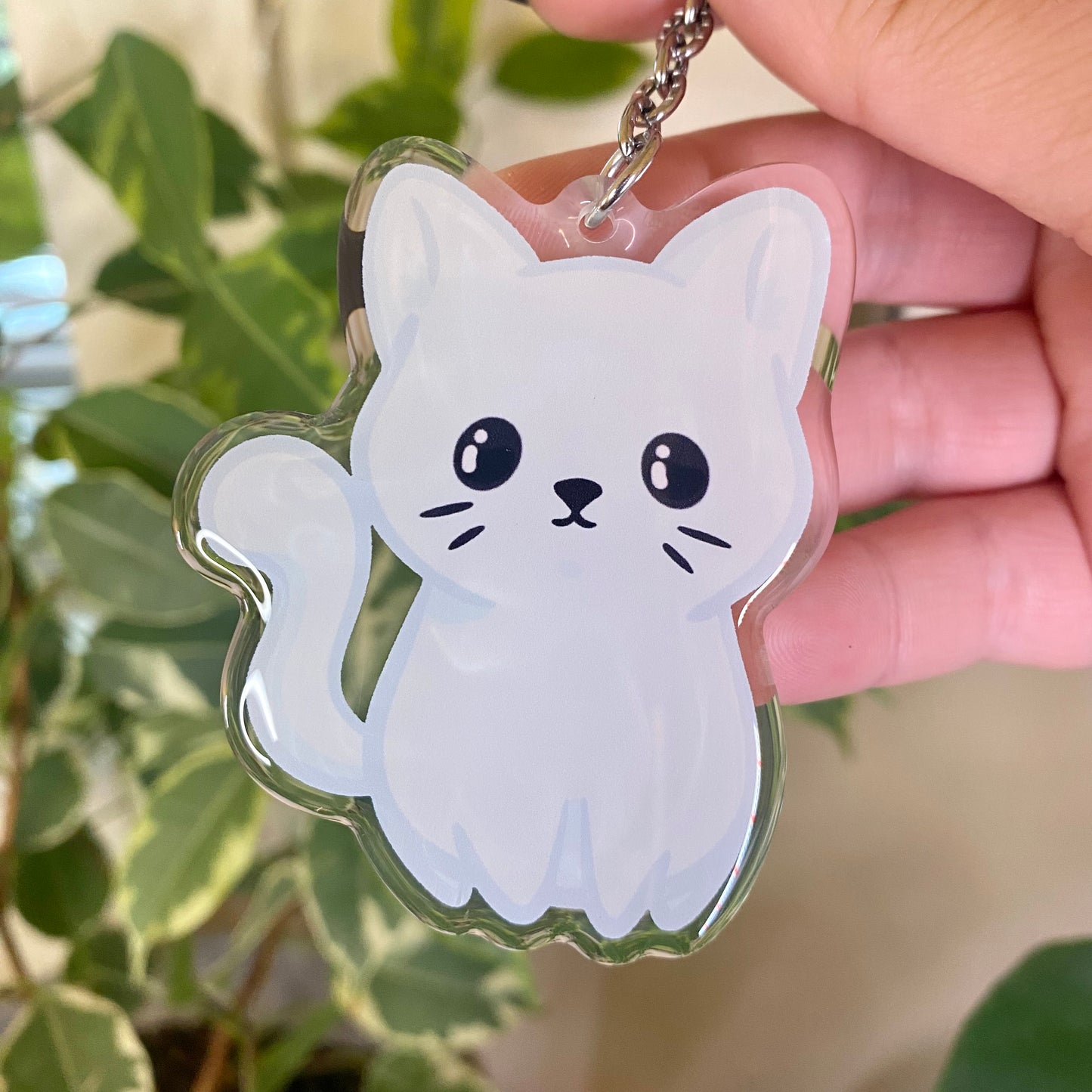 White Cat Cute Acrylic Keychaini