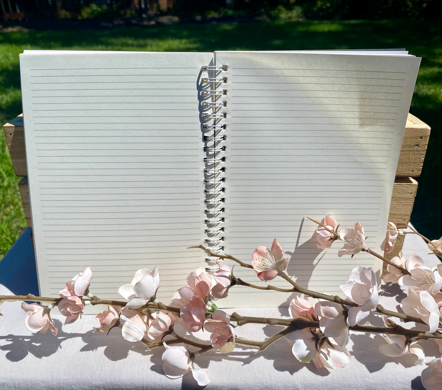 Cute Cherry Spiral-bound Notebook (200 pages / 100 sheets)